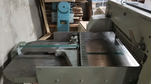 Бумагорезательная машина Polar 76 EM