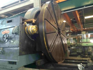 Тяжелый токарный станок CRAVEN 4100х12000 мм